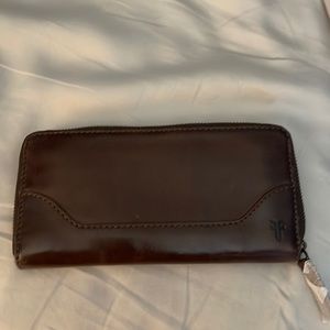 COPY - Frye Wallet
